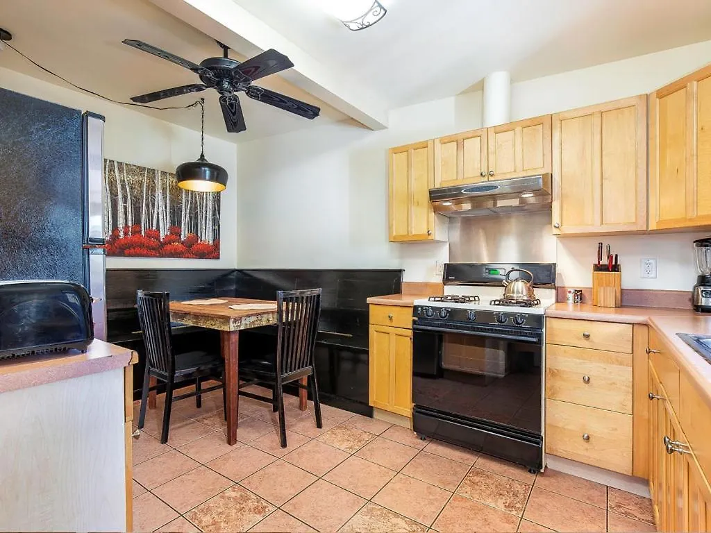 Frogtown Cottage Savannah