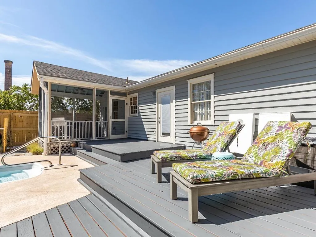 Frogtown Cottage Savannah United States