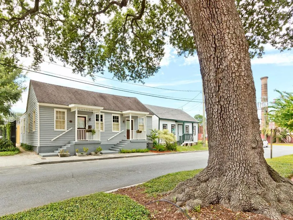 Frogtown Cottage Savannah