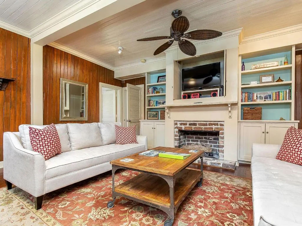 Frogtown Cottage Savannah 0*,